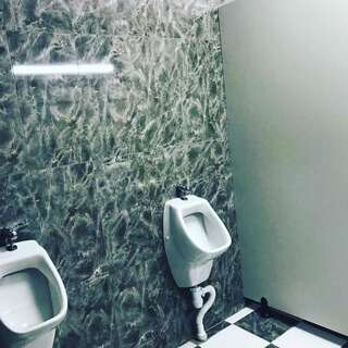 Хостелы NEW Hostel Алматы Общий десятиместный номер для мужчин и женщин-14